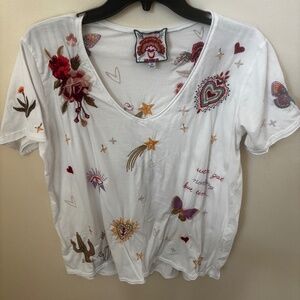 Johnny Was Monroe Everyday embroidered, short sleeve T-shirt, medium